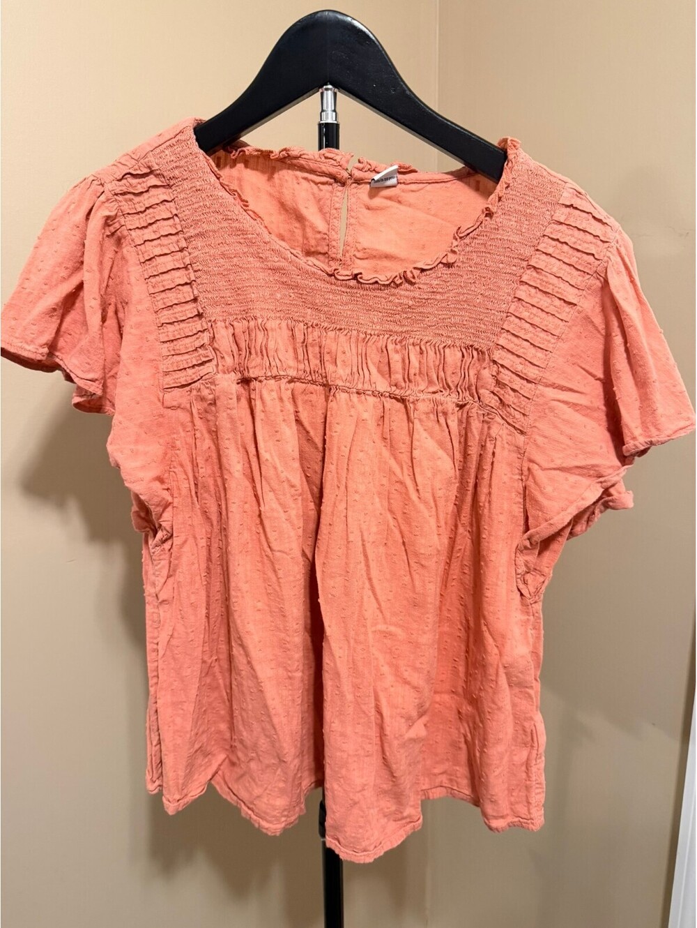 Old Navy Smocked Swiss Dot Flutter Sleeve Top Size L